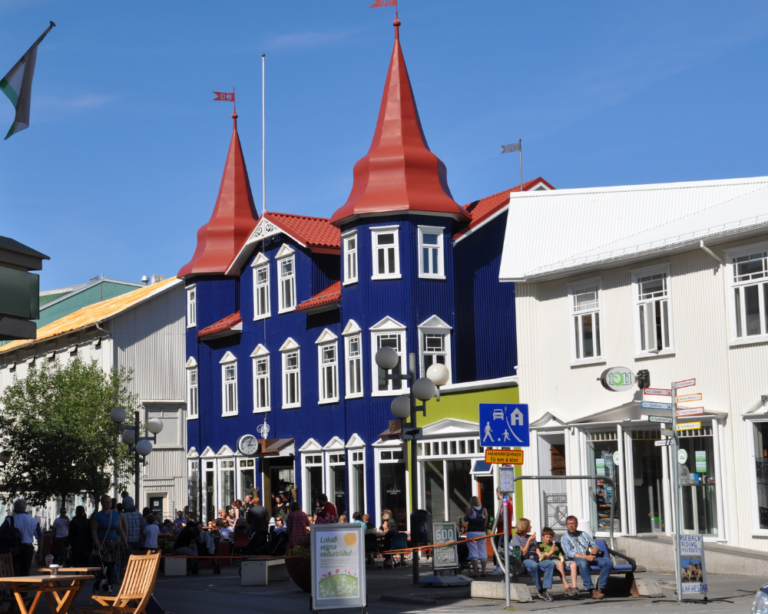 CASE COLORATE AD AKUREYRI, ISLANDA