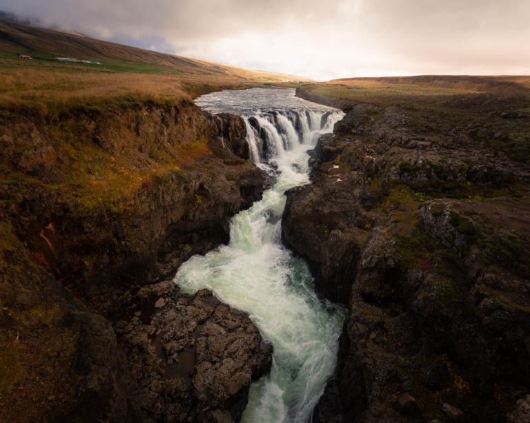Kolugljúfur Canyon a nord dell'islanda