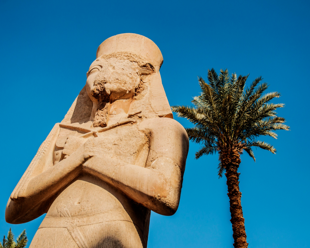 tempio di karnak a tebe in egitto