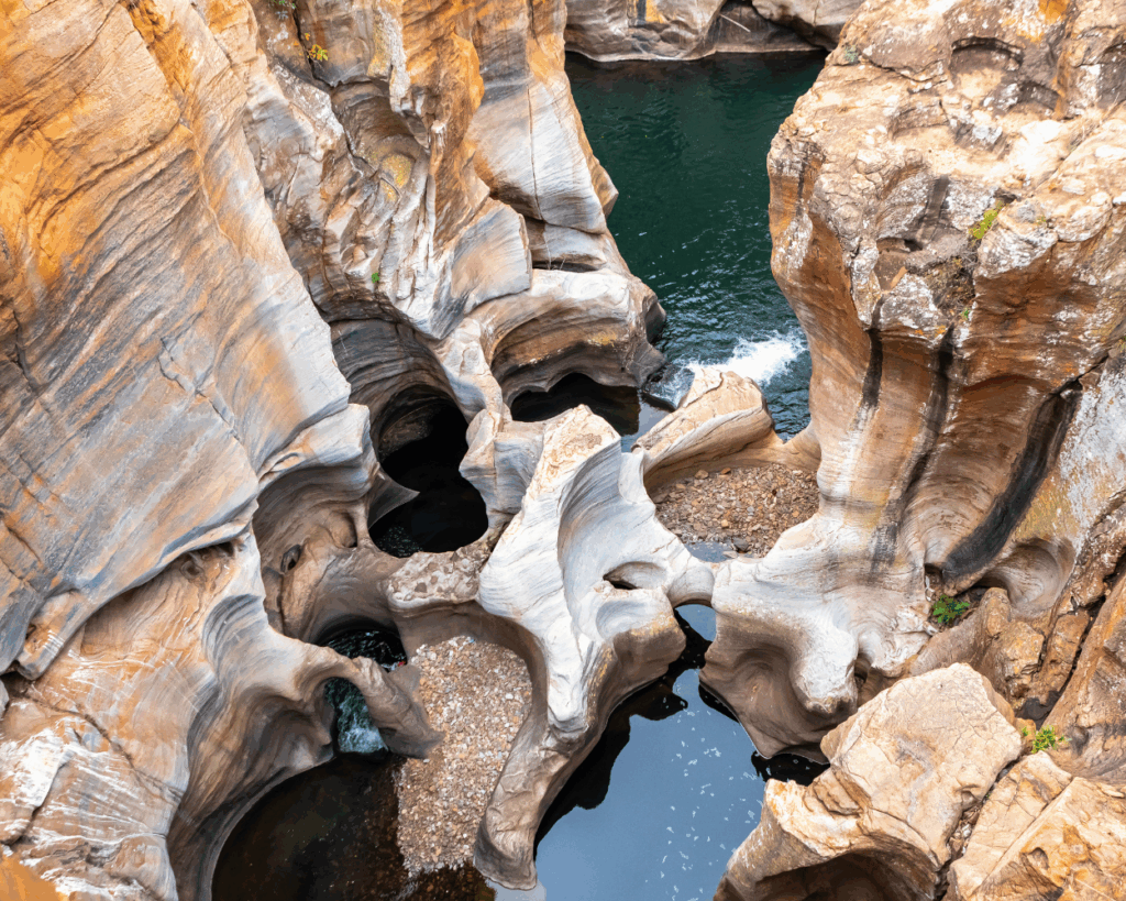 BOURKE'S LUCK POTHOLES